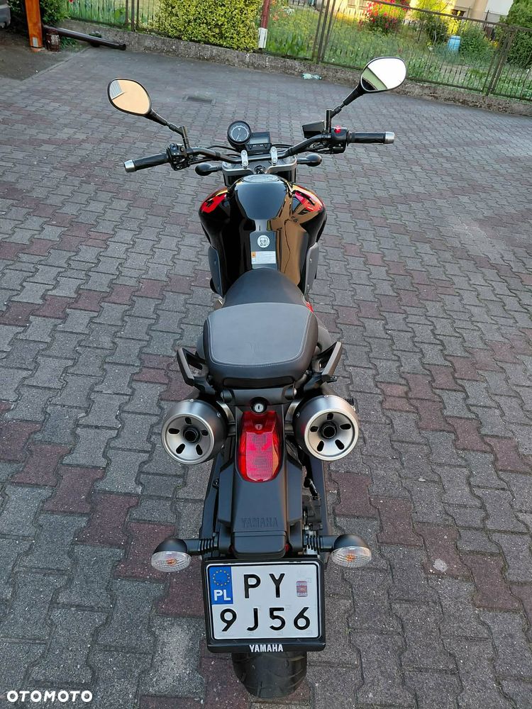 Yamaha MT - 4
