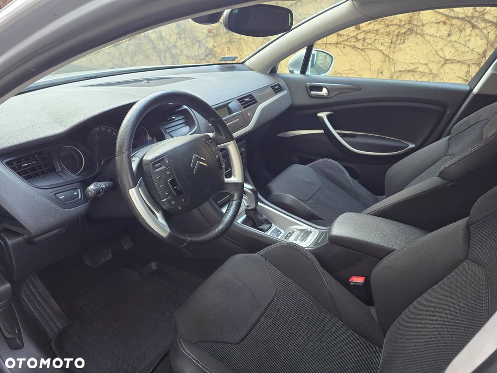 Citroën C5 HDi 135 FAP Confort - 7