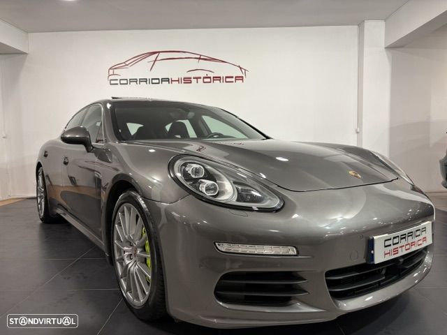 Porsche Panamera S e-Hybrid - 42