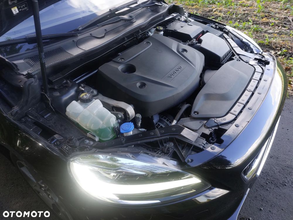 Volvo V40 - 23