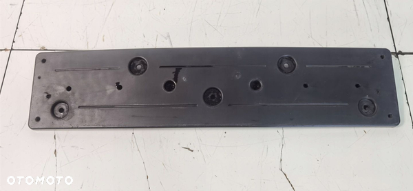 BMW 4 F32 13-20 NAKŁADKA PODSTAWA TABLICY PRZÓD