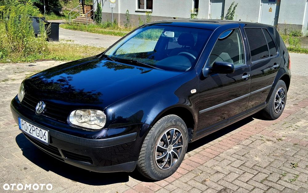 Volkswagen Golf 1.4 Basis - 2