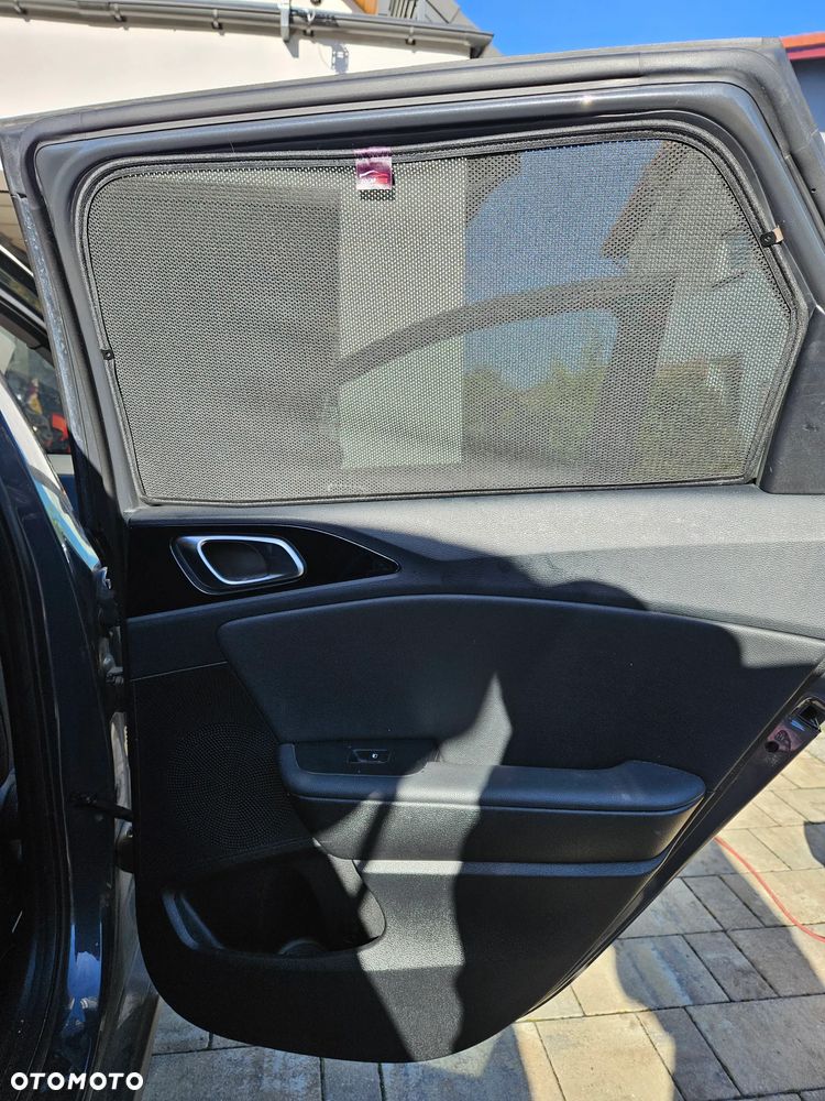 Kia Ceed 1.4 T-GDI L Business Line Plus DCT - 14