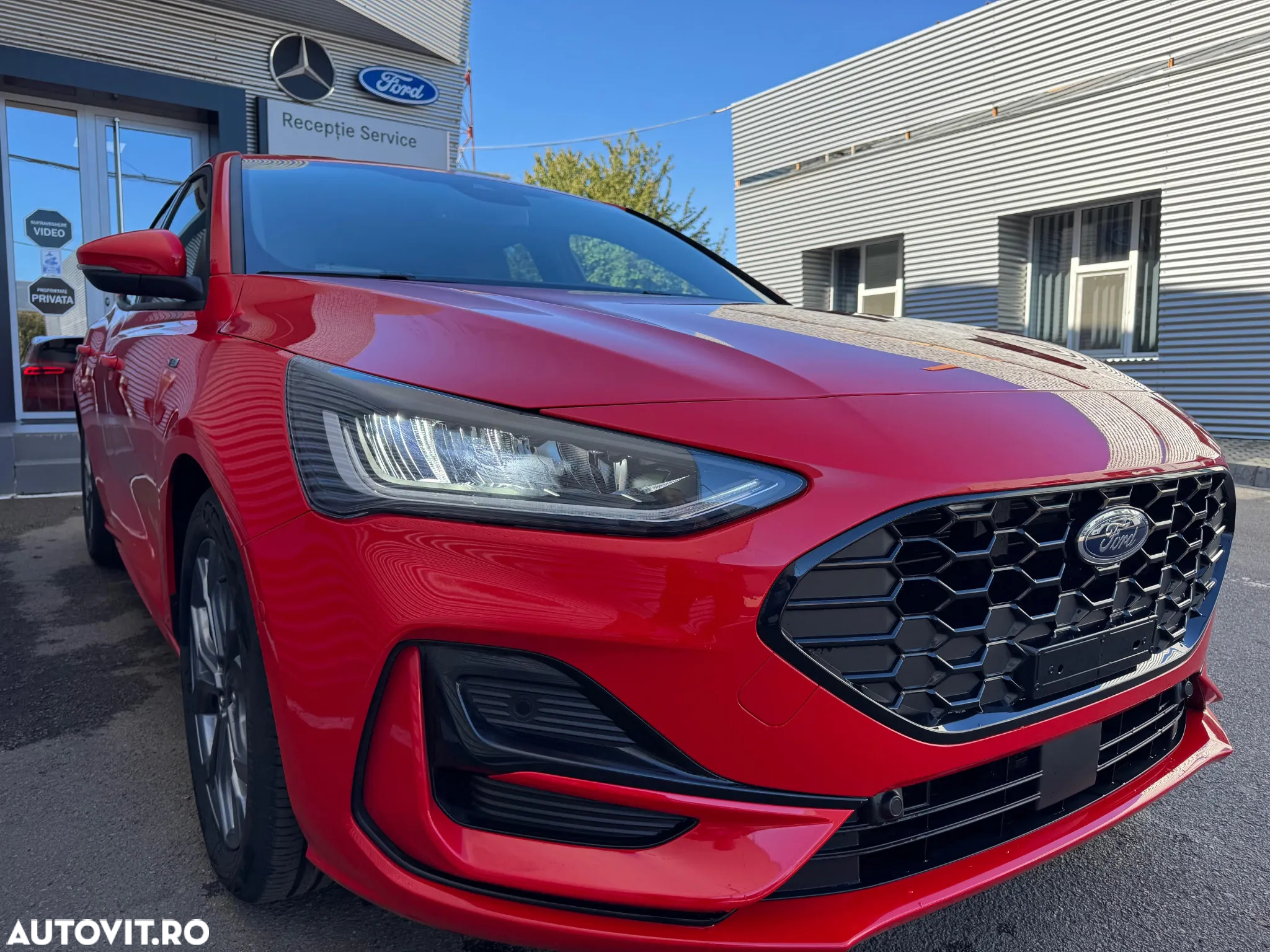 Ford Focus 1.0 EcoBoost MHEV ST-Line X - 26