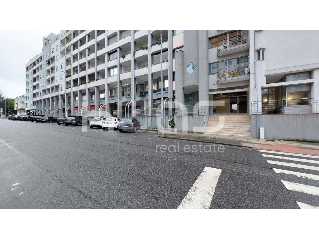 Loja Comercial - 68,50 m² | Zona Central - Braga - Grande imagem: 2/6