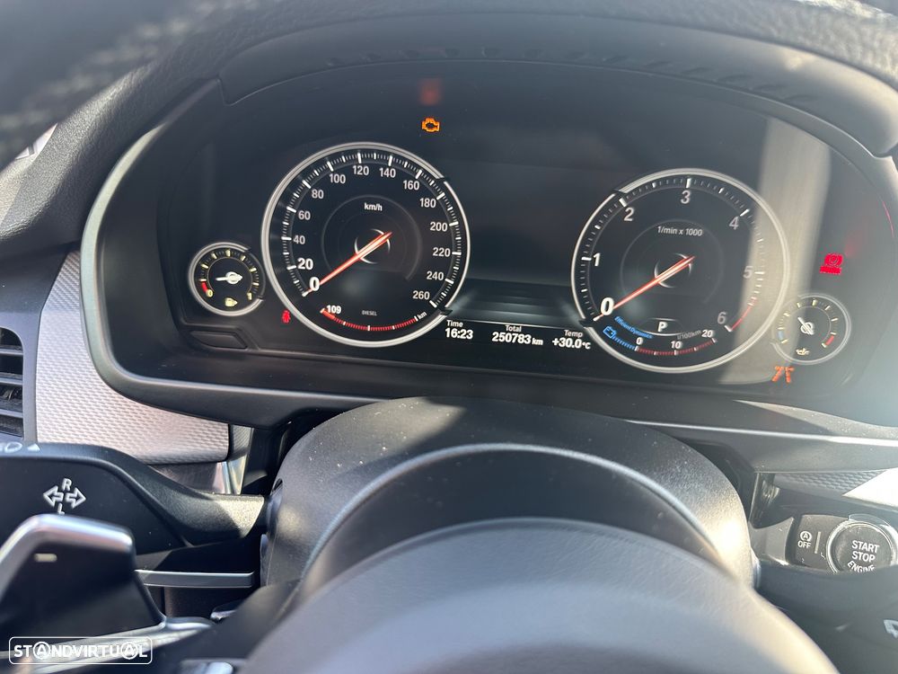 BMW X5 25 d sDrive Pack M - 14