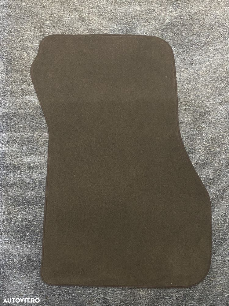 Set presuri covorașe auto textile OE BMW negre Cod OE 106480-11 X3 F25 - 3