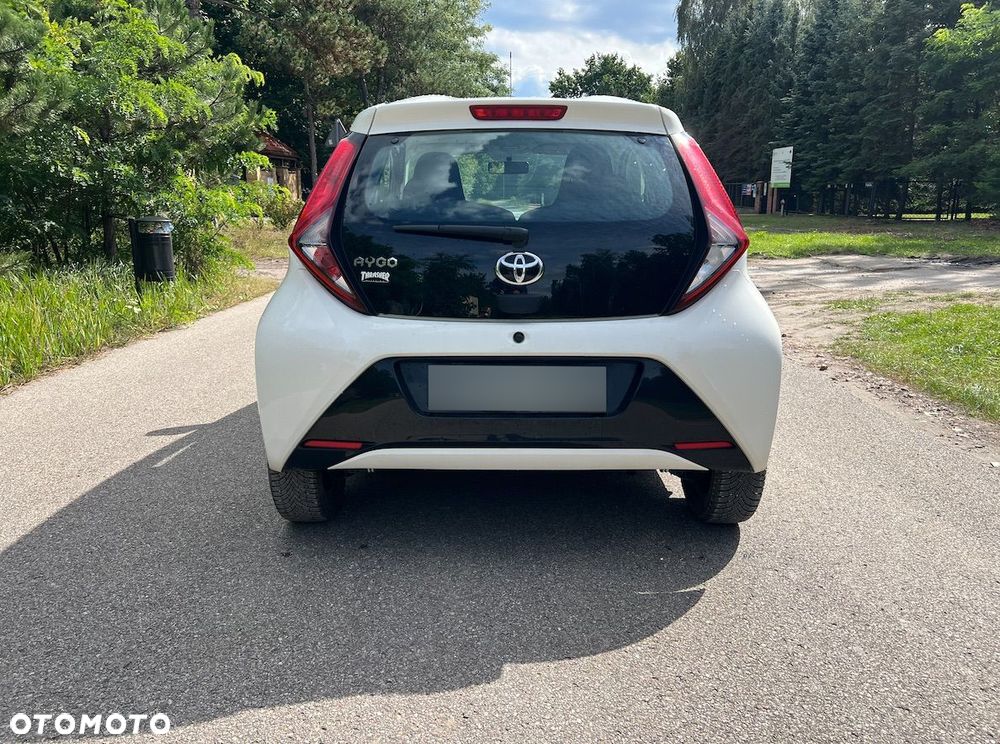 Toyota Aygo x-play - 7