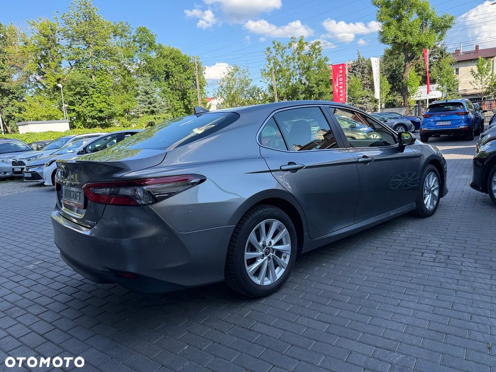 Toyota Camry 2.5 Hybrid Comfort CVT - 33