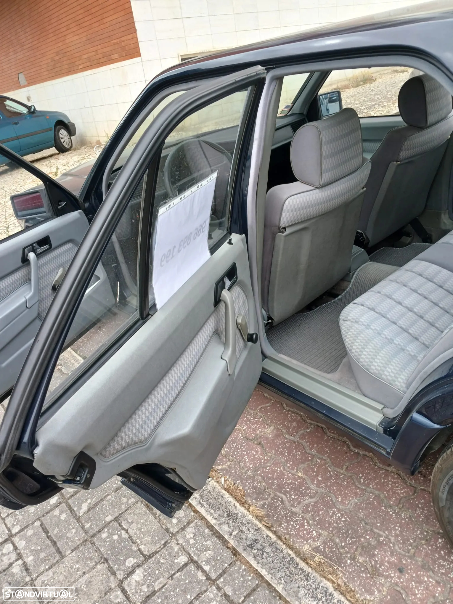 Mercedes-Benz 190 D 2.0 - 7