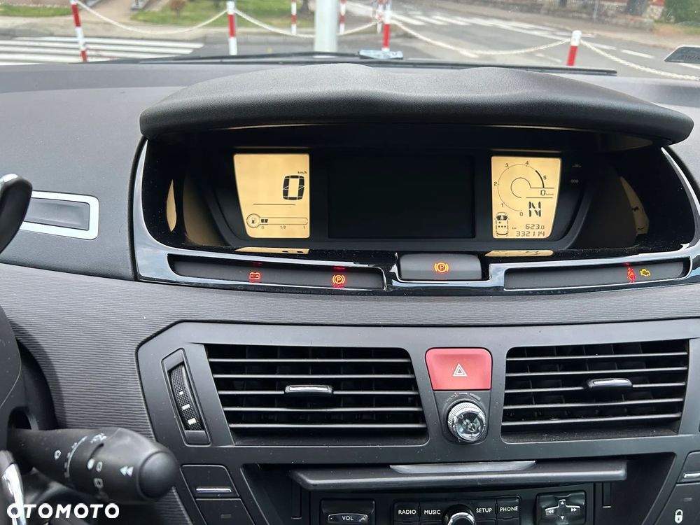 Citroën C4 Picasso 2.0 HDi Exclusive MCP - 6