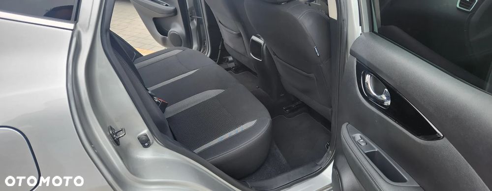 Nissan Qashqai 1.3 DIG-T Tekna EU6d - 16