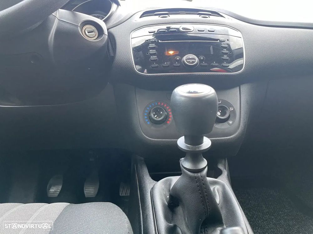 Fiat Punto 1.2 Lounge Start&Stop - 13