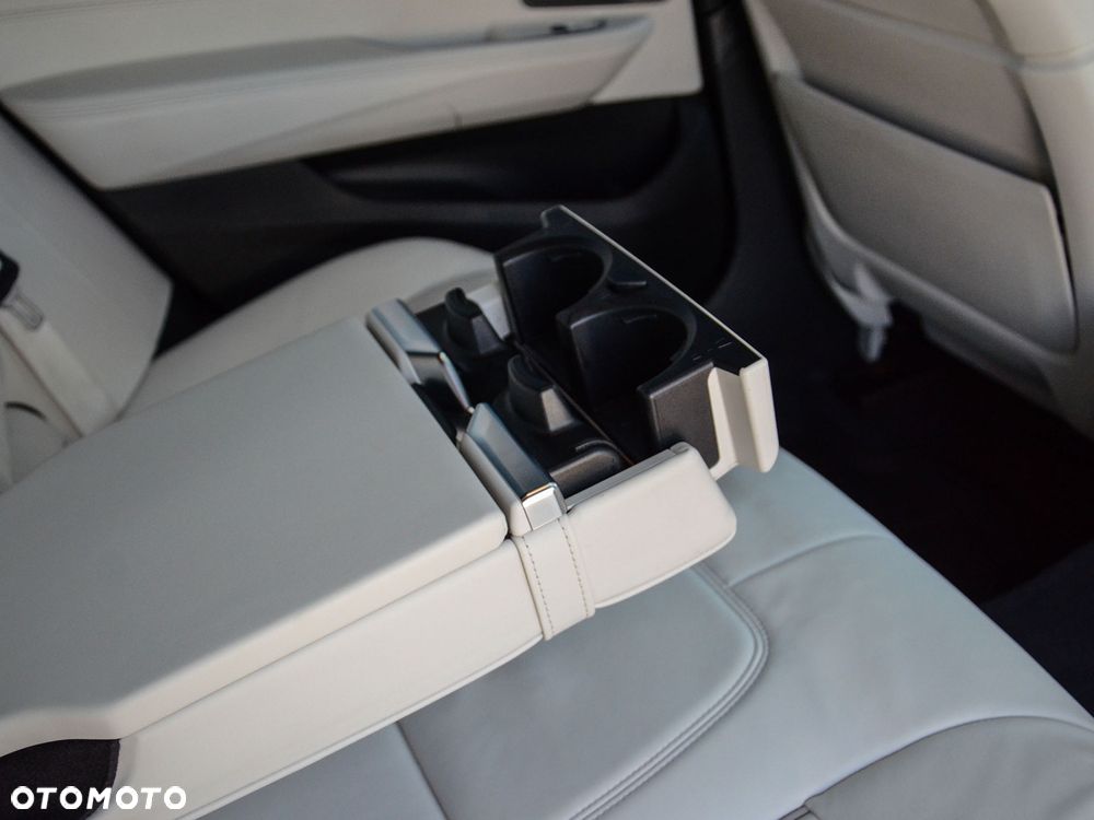 BMW Seria 6 640i xDrive Edycja M Sport - 32