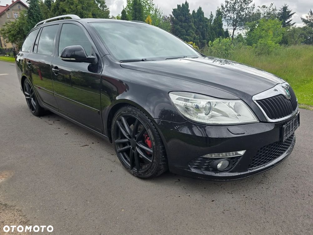 Skoda Octavia 2.0 TSI RS - 1
