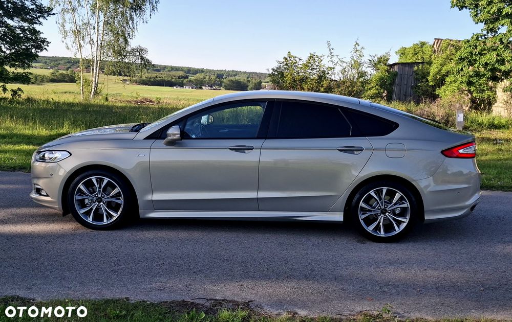 Ford Mondeo 2.0 EcoBlue ST-Line - 4