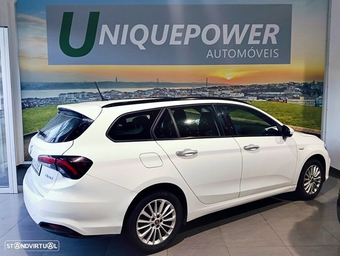 Fiat Tipo Station Wagon 1.3 M-Jet Lounge Tech - 4