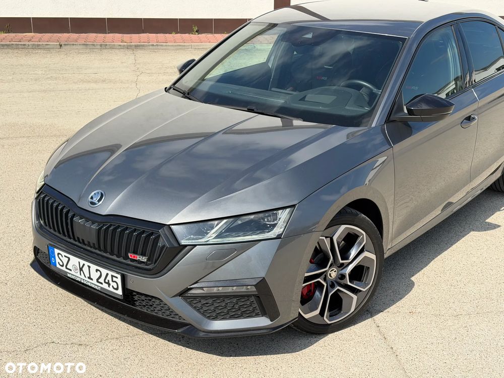 Skoda Octavia 2.0 TSI RS Challenge 245 DSG - 9