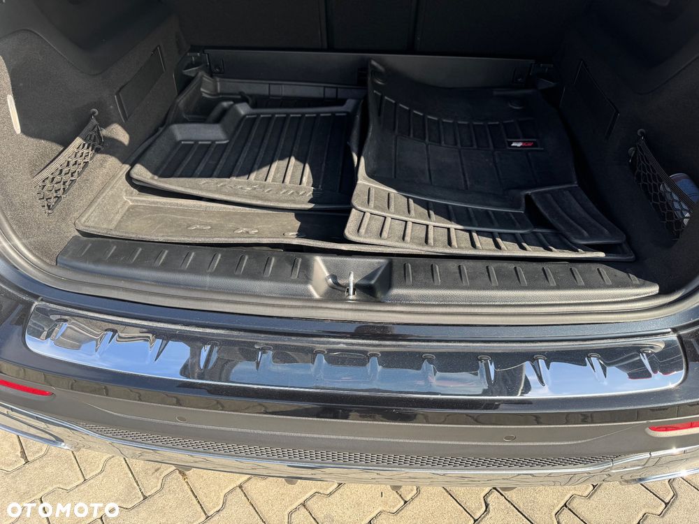 Mercedes-Benz GLB 180 d 8G-DCT AMG Line - 23
