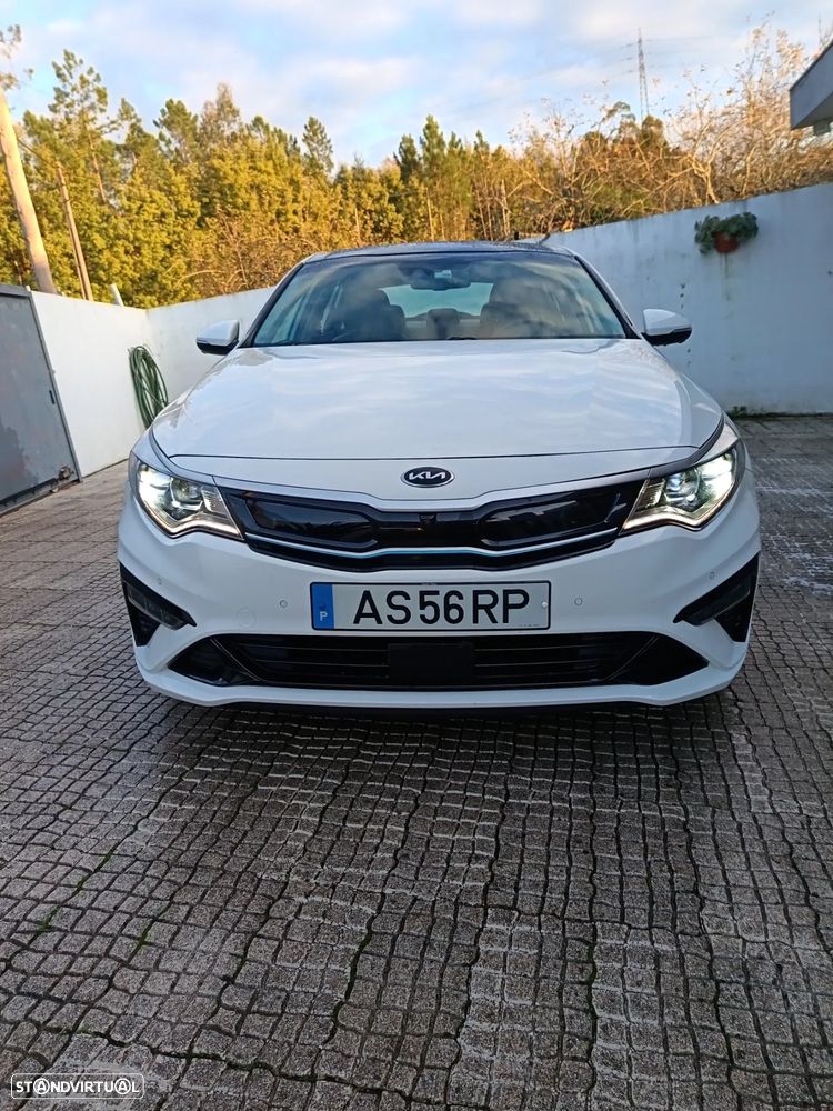 Kia Optima 2.0 CVVT PHEV - 3