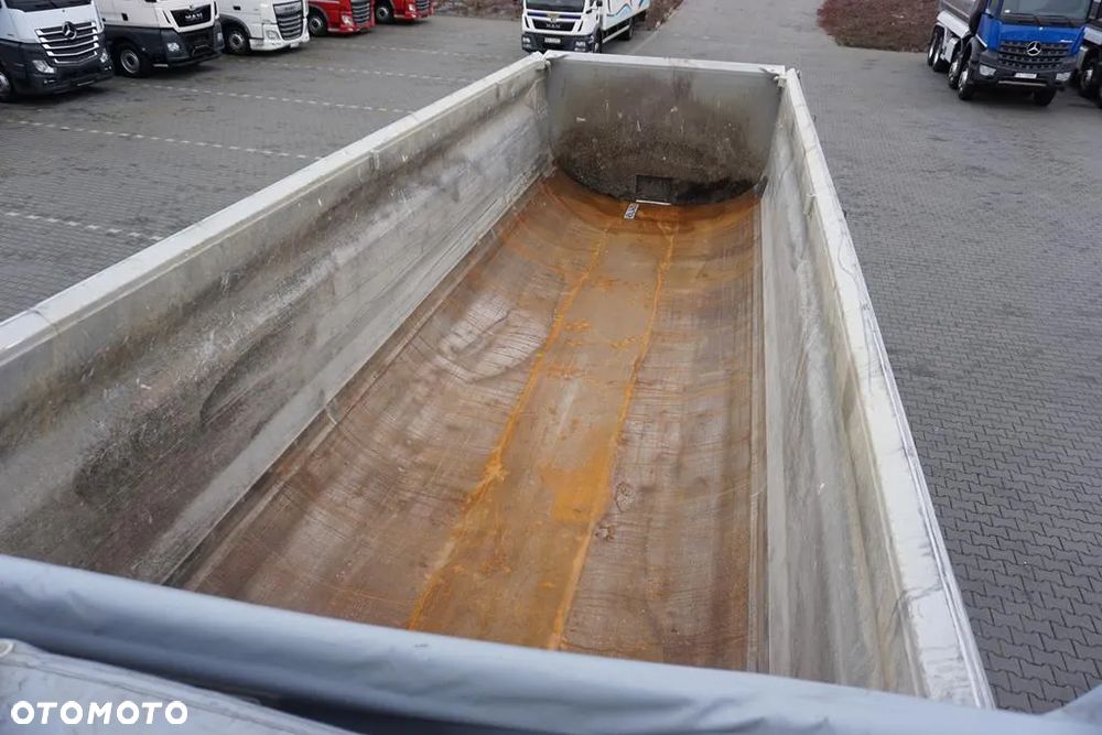 Schwarzmuller / WYWROTKA / 27 M3 / 2 X OŚ PODNOSZONA - 10