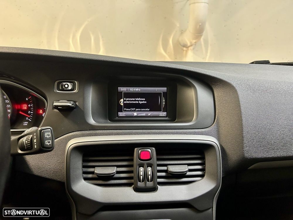 Volvo V40 2.0 D2 Momentum - 16