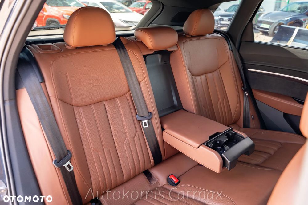 Audi e-tron 55 Quattro - 27