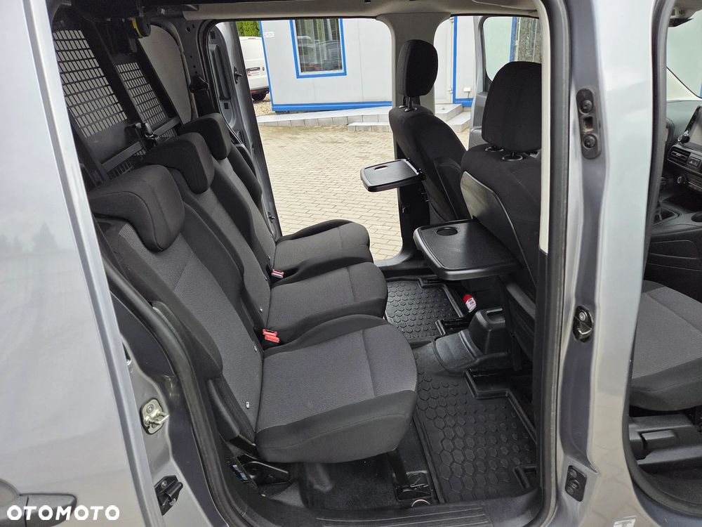 Opel Combo - 24