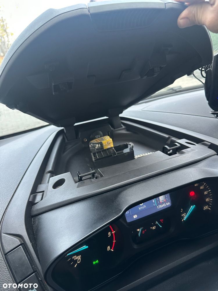 Ford Transit Custom - 31