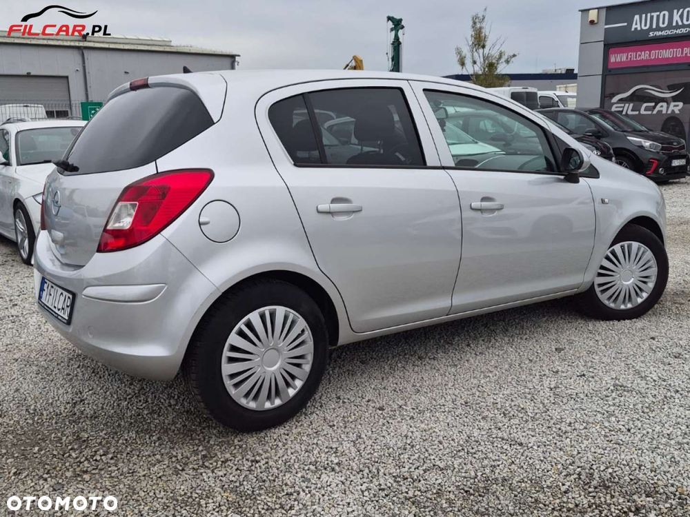 Opel Corsa - 20