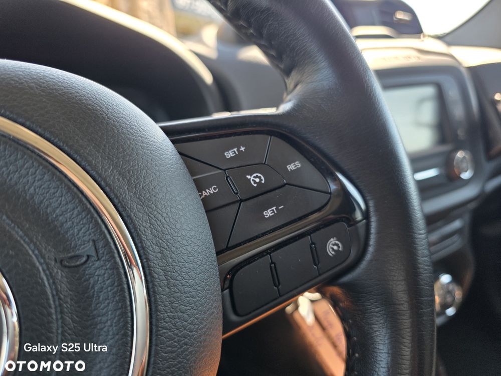 Jeep Renegade 1.6 E-torQ Night Eagle - 20