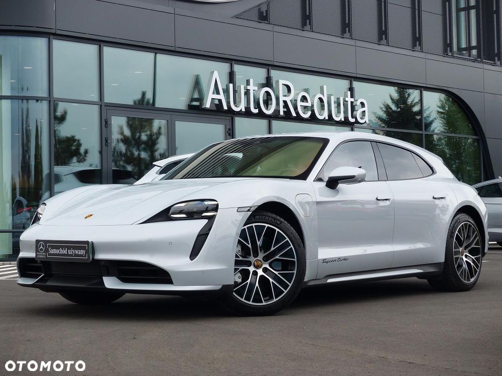 Porsche Taycan Turbo - 2