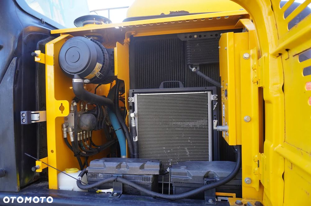 JCB JS 145LC / 4800 MTH - 18