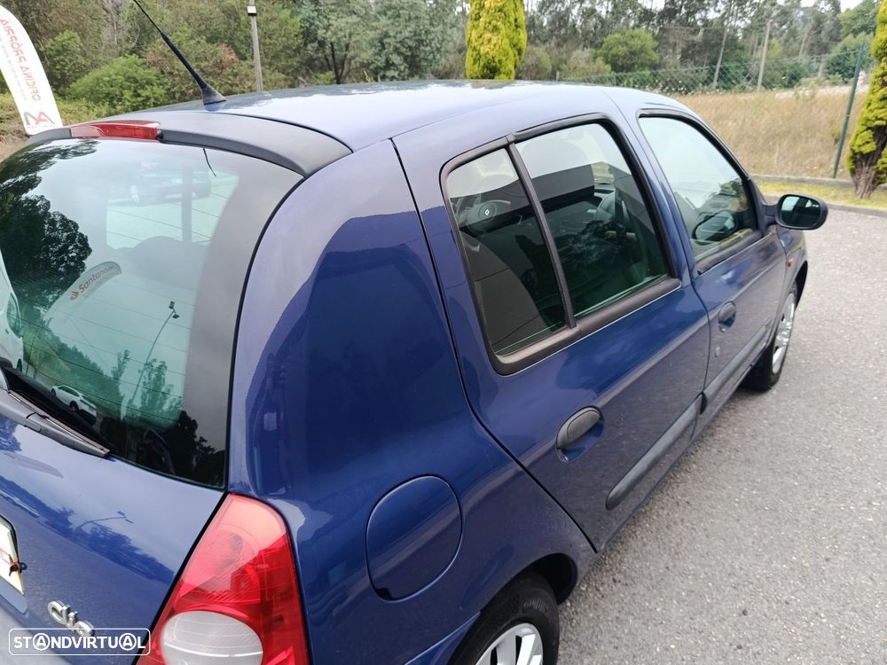 Renault Clio 1.5 dCi Expression - 22