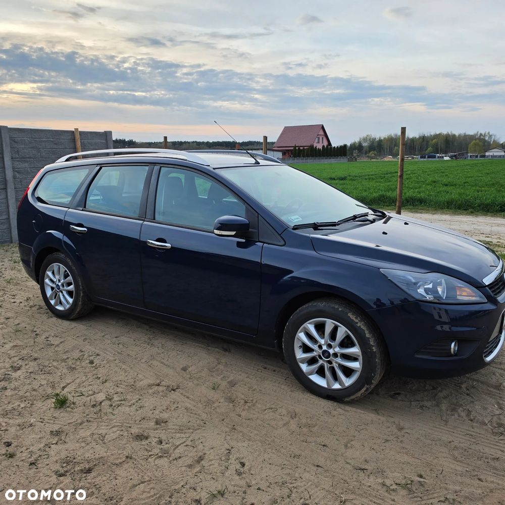 Ford Focus 1.6 Trend - 6