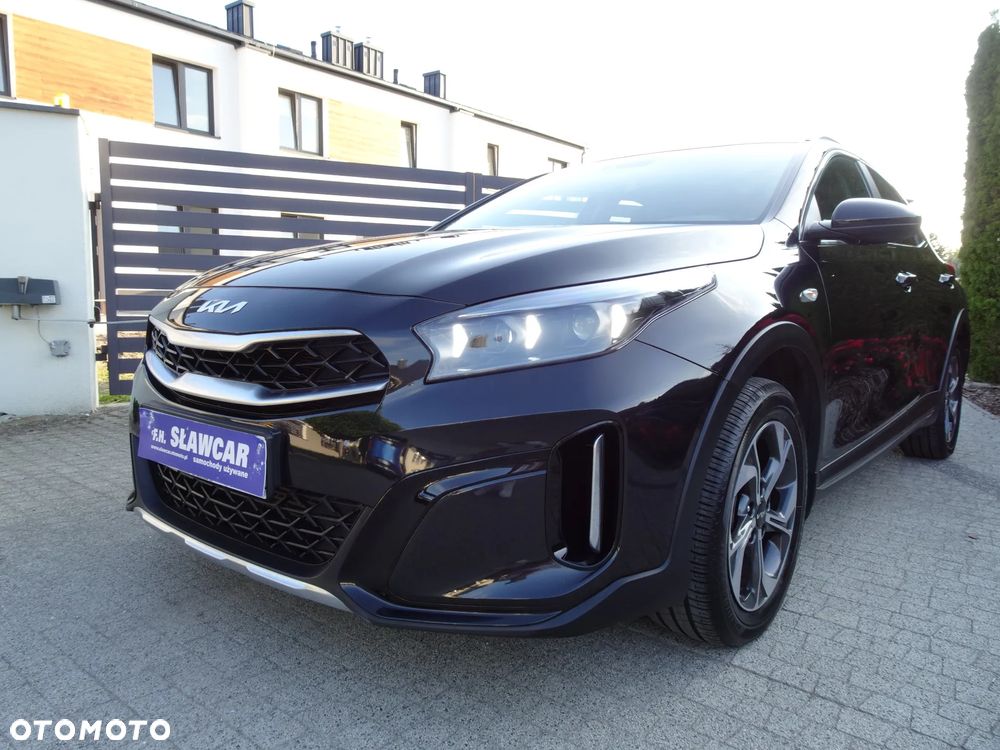 Kia XCeed 1.5 T-GDI M DCT - 2