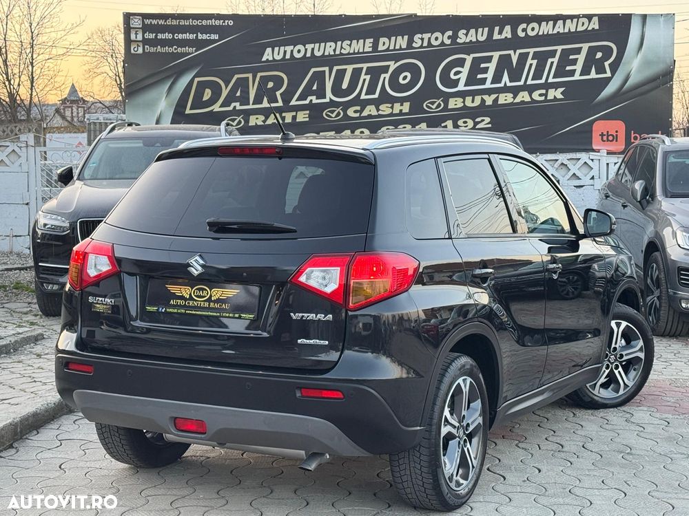 Suzuki Vitara 1.6 DDIS 4X4 Luxus - 3