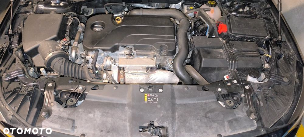 Opel Insignia 1.5 T Elite S&S - 16