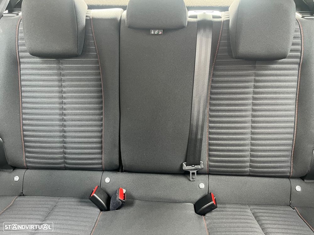 Peugeot 2008 1.5 BlueHDi Active Pack - 16