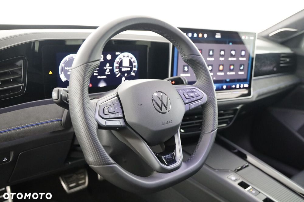 Volkswagen Passat - 13