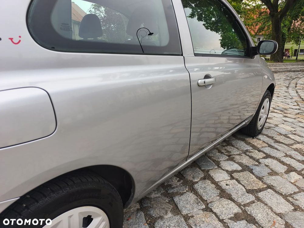 Nissan Micra - 13