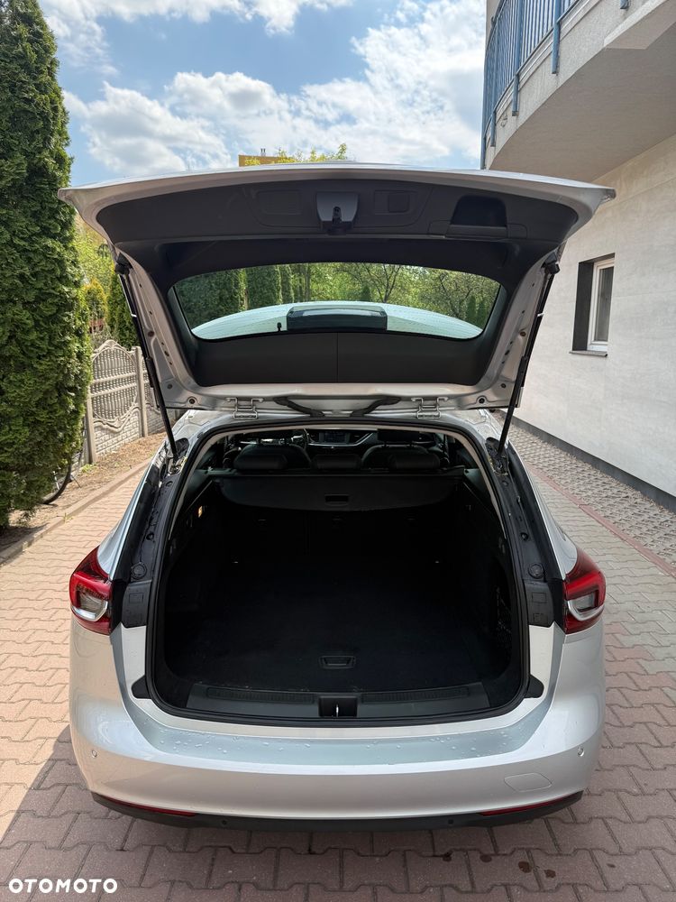 Opel Insignia 1.6 CDTI Enjoy S&S Eco - 10