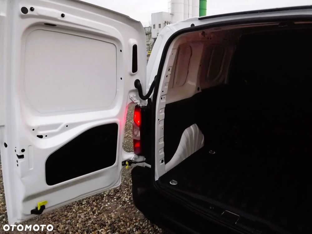 Peugeot Partner - 19