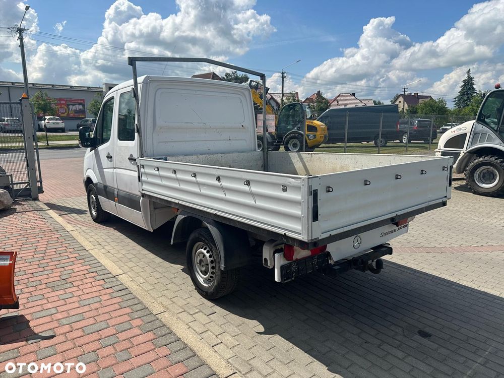 Mercedes-Benz Sprinter 209 - 4