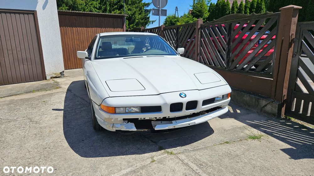 BMW Seria 8 - 27