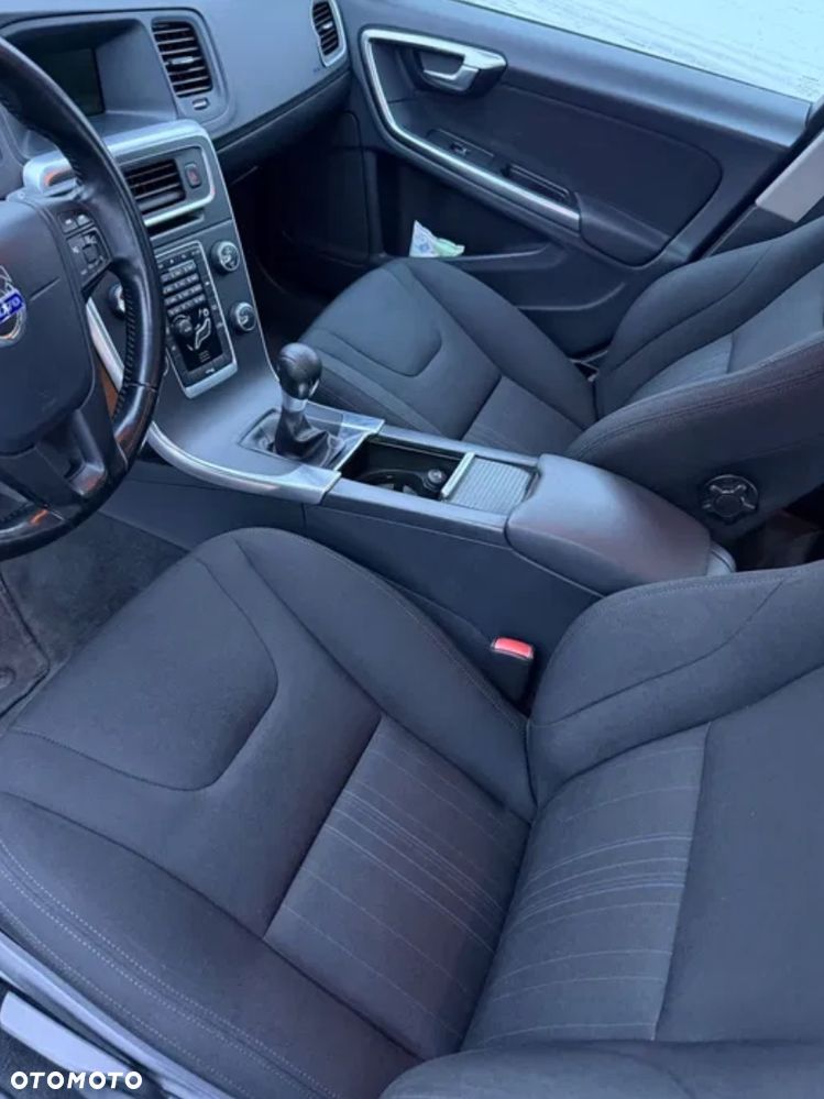 Volvo S60 D3 - 4