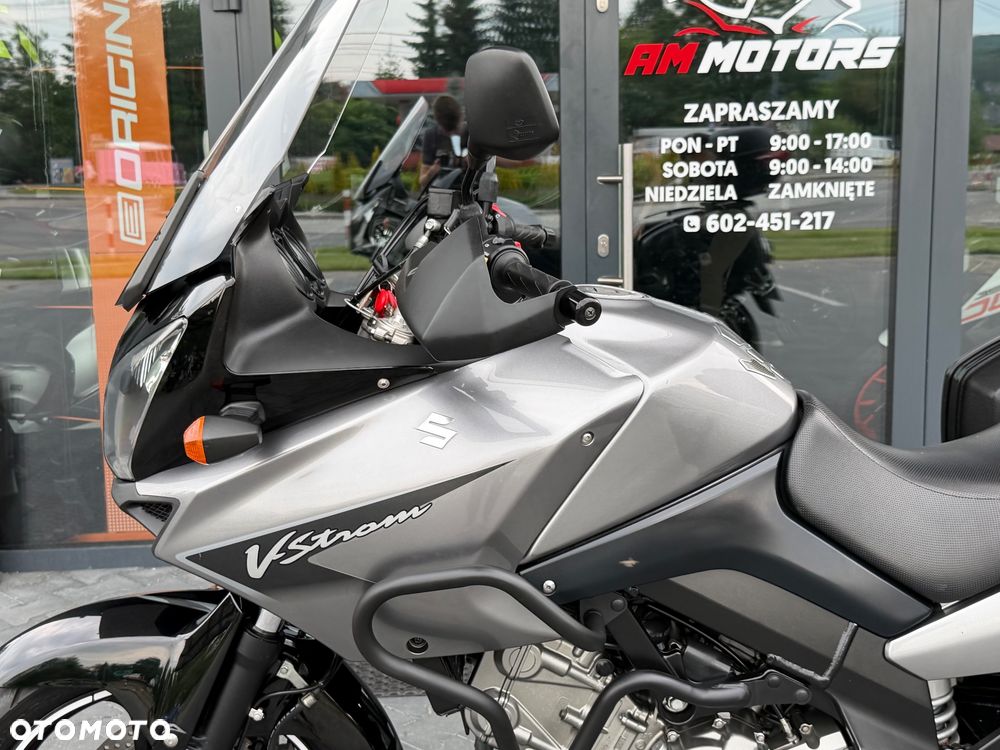 Suzuki V-STROM - 32