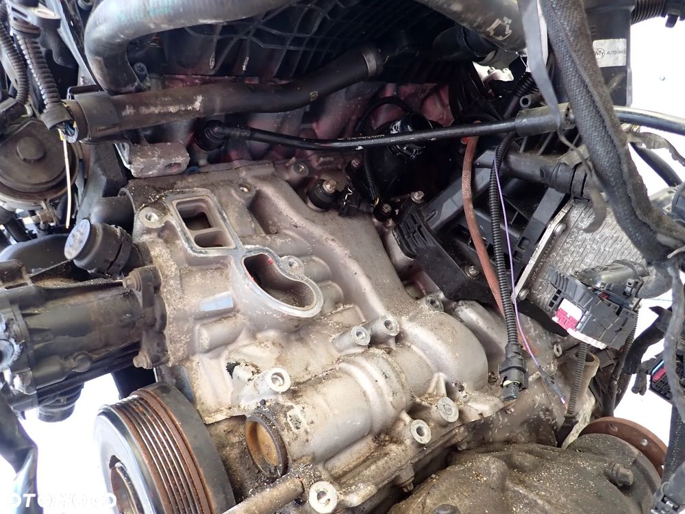 SILNIK BMW 320i  B48B20A - 5