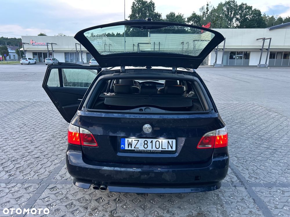 BMW Seria 5 525d - 21