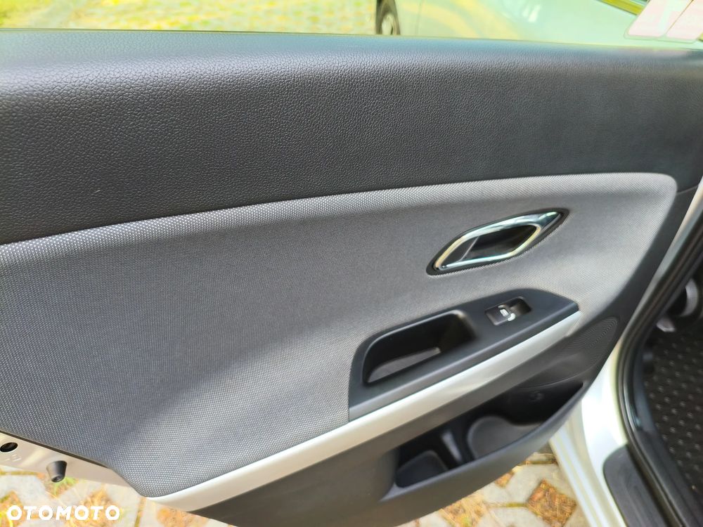 Kia Ceed 1.6 GDI L Business Line - 28